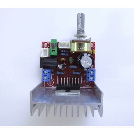 zesilovač pro mp3 set 2x15W