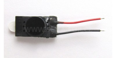 repro mini 18x10x3,5 ovál s dráty - použitý