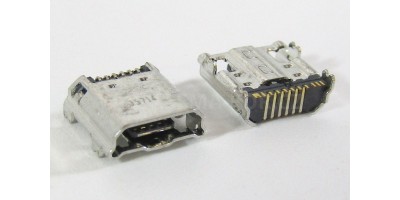 konektor micro USB B 11 pin female 24