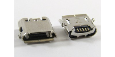 konektor micro USB B 5 pin female - PS4 DualShock 4 Controller - verze 1