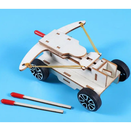 copy of Auto, Modell auf Rädern, mit Elektromotor