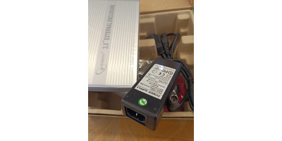 GEMBIRD Externe Box für 3,5" SATA HDD, silber, SATA Anschluss, inkl. Netzteil