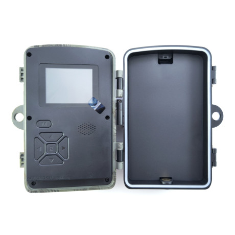 Camera trap with Full HD video, 16 MPx, with invisible illumination (IP66)