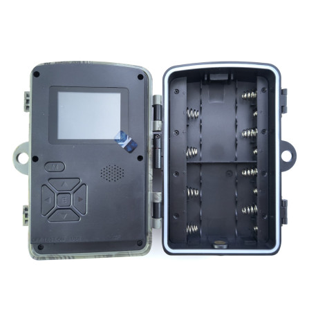 Camera trap with Full HD video, 16 MPx, with invisible illumination (IP66)